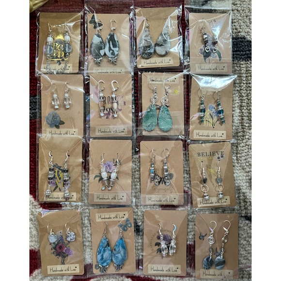 Handmade earrings - Picture 1 of 1